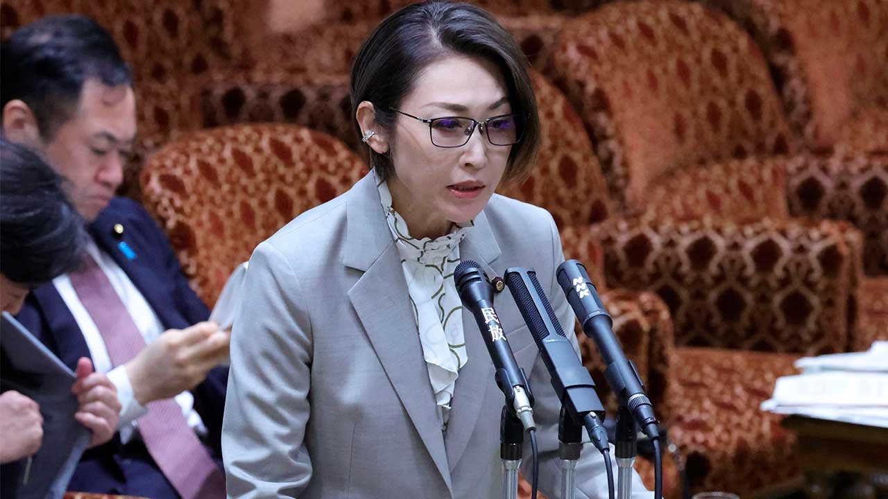 「独身税」が炎上、子持ち論でバトル　会社には決して言えない双方の悲鳴